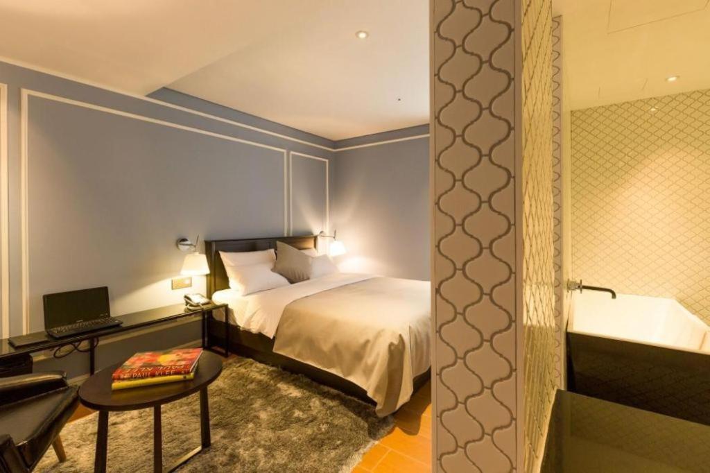 Trang Blue Hotel Сеул Екстер'єр фото