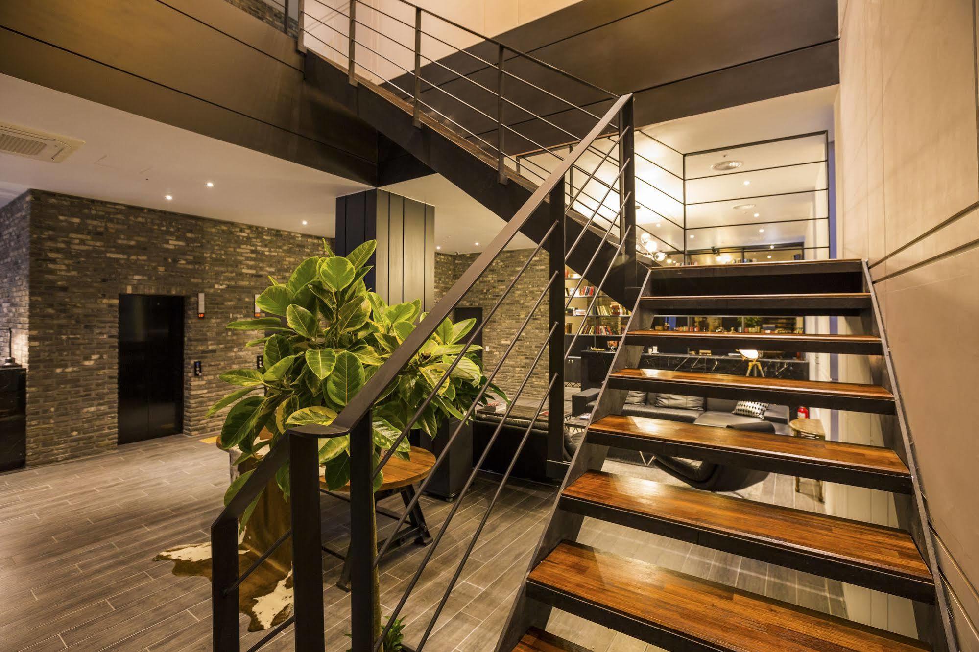 Trang Blue Hotel Сеул Екстер'єр фото